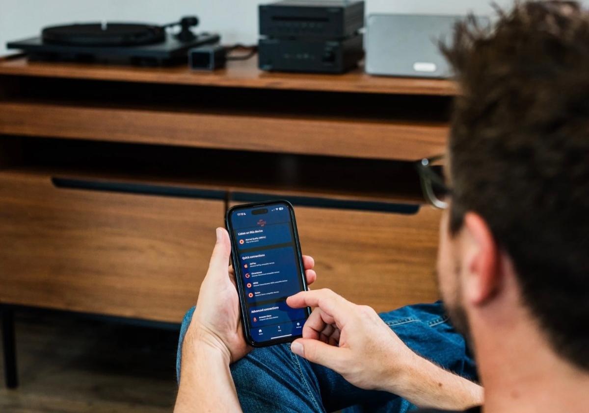 Set up and control A2D2 Stream from your phone